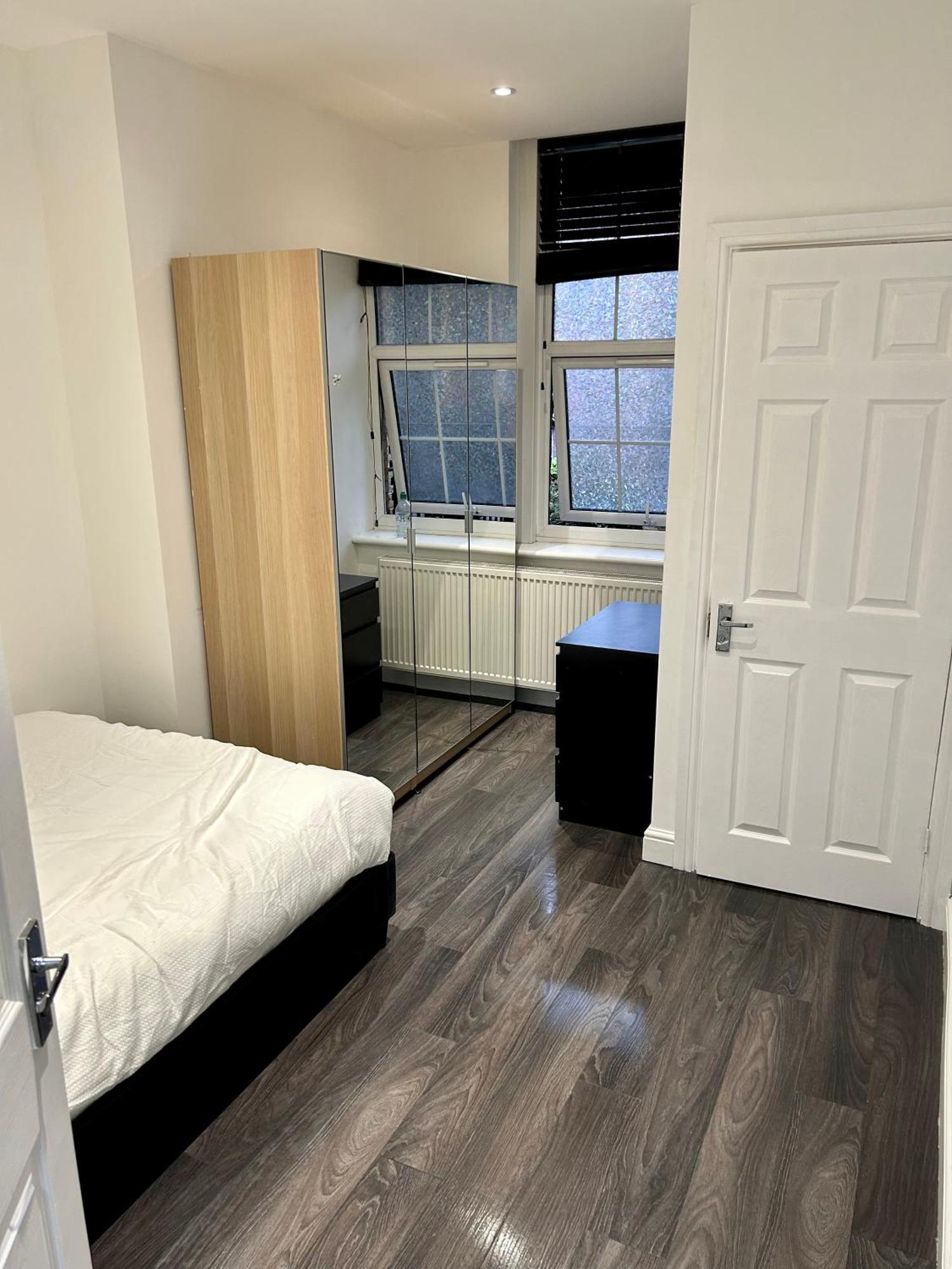 Cozy And Convienient Apartment
